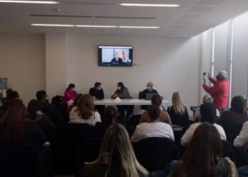 La provincia abrió la inscripción para el concurso de Residencias de la Salud