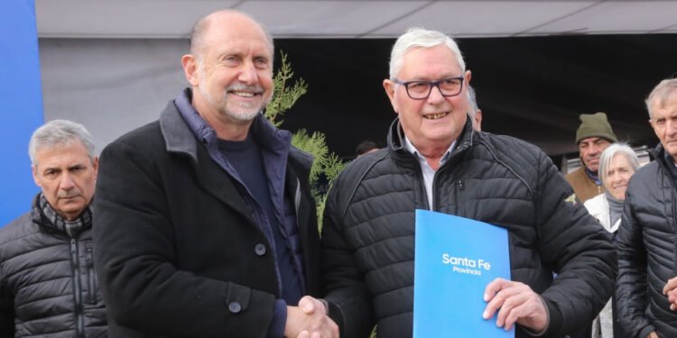 La provincia presentó dos líneas de financiamiento para la compra de maquinaria e implementos agrícolas