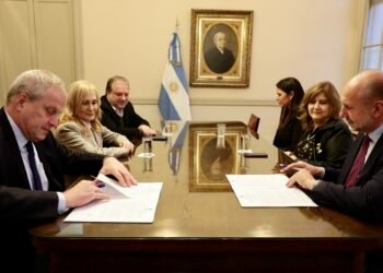 Santa Fe implementará la extensión horaria en escuelas primarias de la provincia