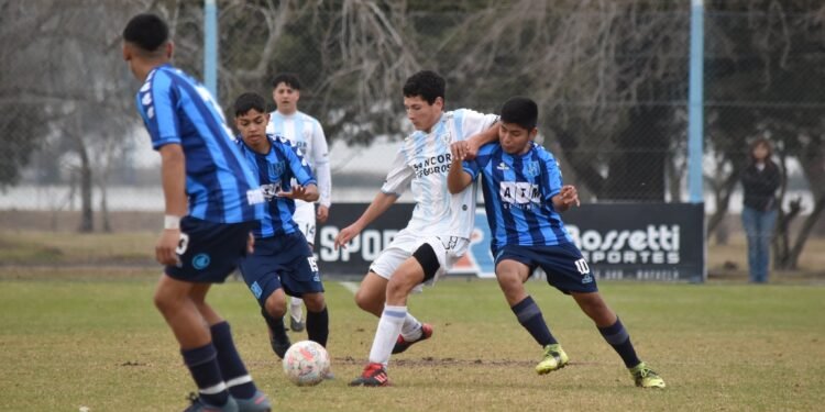Inferiores AFA: Sumatoria ideal ante San Telmo
