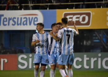 Atlético goleó a Brown de P. Madryn y respira aliviado