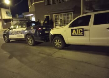 Estaba «presa» en su casa, pero seguía vendiendo drogas