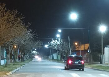 Instalaron luces LED en dos calles fundamentales del Barranquitas