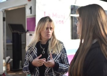 OMIC y la Secretaría de Hacienda y Finanzas atienden en Rafaela en Acción