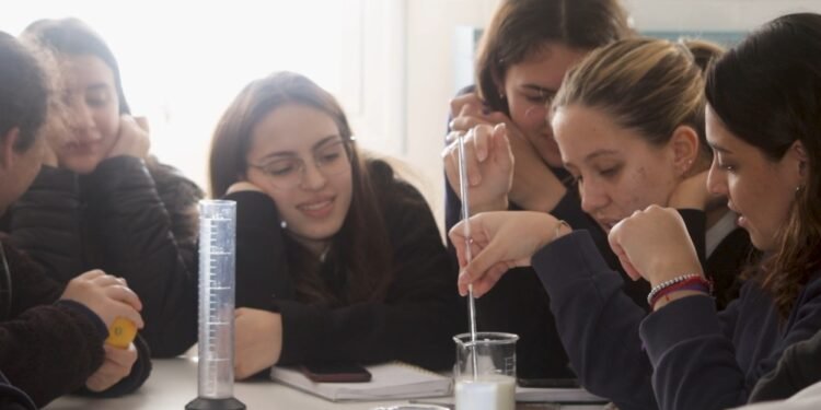 Importante participación en la Agenda de la Ciencia, la Tecnología y la Innovación