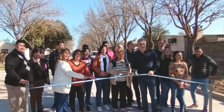 Castellano aseguró que está garantizada la continuidad de las obras públicas