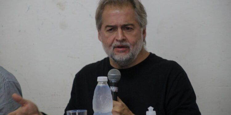 Mirabella: «tenemos en claro qué defendemos y yo defiendo a Santa Fe»