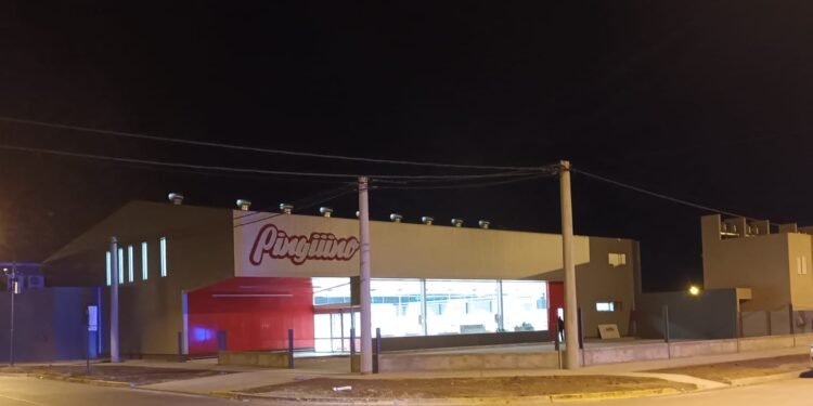 Pingüino estrenará su nueva sucursal en el barrio Mora