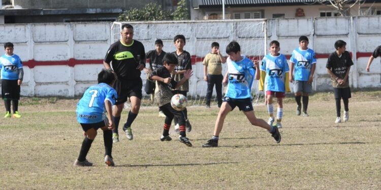 Más de 600 chicos participaron del encuentro de escuelitas deportivas
