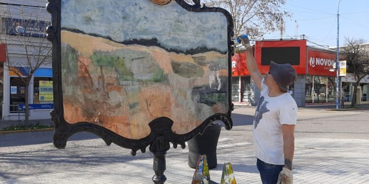 Comenzó la restauración de las pantallas urbanas de bulevar Santa Fe