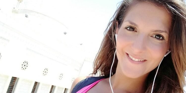 Rosario: sigue muy grave la bailarina baleada junto a su madre en una parada de colectivos