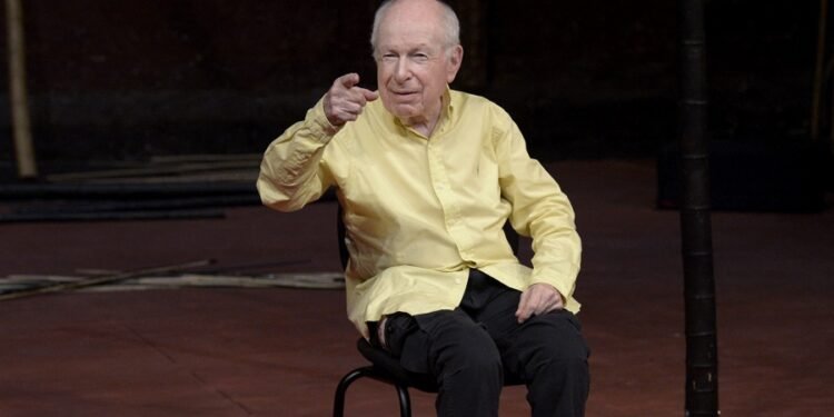 Murió Peter Brook, una leyenda del teatro mundial