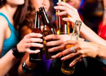 Consejo de los hepatólogos para cuidar el hígado: tres días seguidos sin alcohol