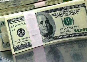 Dólar «blue» imparable: ya está muy cerca de los 300 pesos