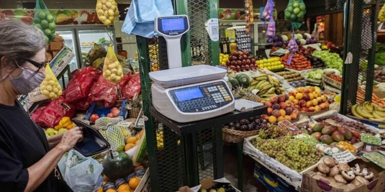El índice de precios al consumidor subió 5,3% en junio