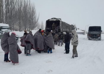 Evacuaron a cientos de personas en la alta montaña en Mendoza