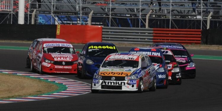 Los toques arruinaron el fin de semana de Juani Canela