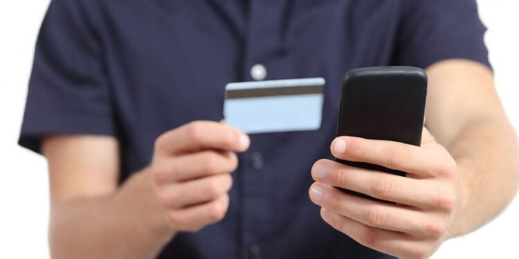 La facturación del comercio electrónico aumentó 73% en el primer semestre