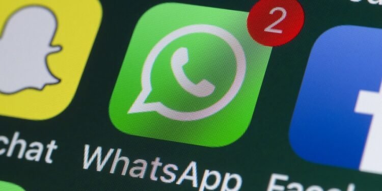 Lo nuevo de WhatsApp : irse de grupos «en silencio» y administrar quién nos ve en línea