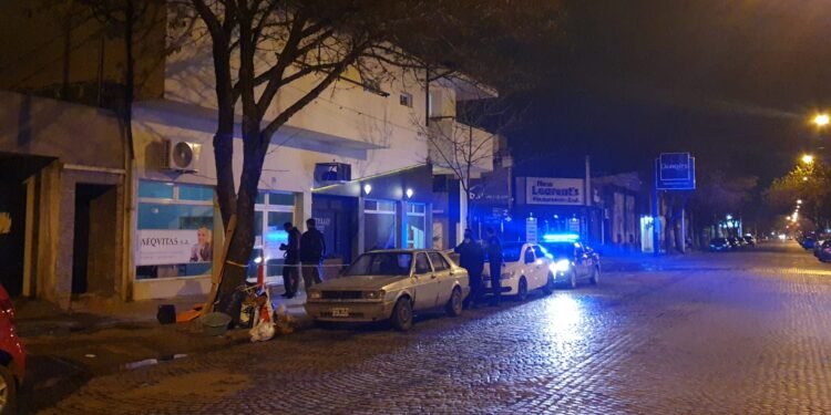 Herido de arma de fuego a tres cuadras de la Jefatura
