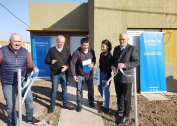 Entregaron viviendas en varias localidades del departamento