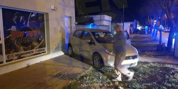 Dos accidentes en la noche de este martes en la ciudad