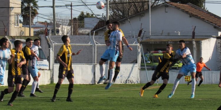 Otra dura derrota de Atlético ante un rival directo