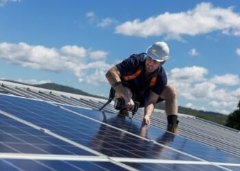 Empleo Verde: formación en instalación de paneles solares