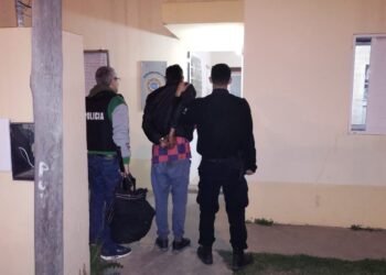 Robó en una casa, pero cayó cuando se tomaba el «buque»
