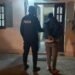 Insólito: salió de la Alcaidía, robó una moto y le pidió orientación a…..un policía