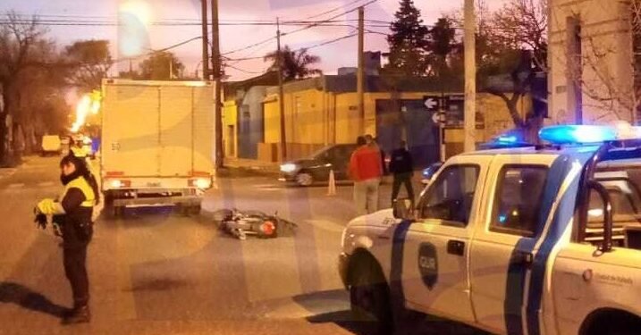Motociclista lesionado en un accidente en barrio 9 de Julio