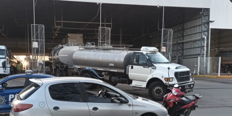 Motociclista herido en un choque frente a Saputo