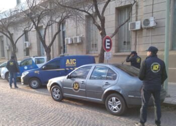 Procedimiento en la Jefatura y policías detenidos por coimas