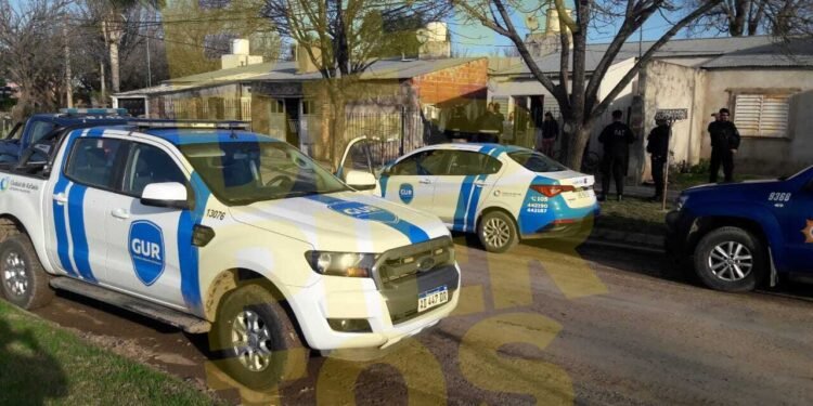 Dos agentes de la GUR salvaron la vida de un bebé