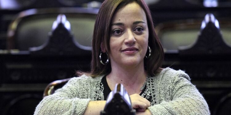 El bloque del Frente de Todos propondrá a Cecilia Moreau para presidir Diputados