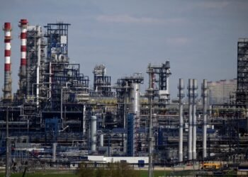 El gigante ruso Gazprom redujo aún más las entregas de gas a Francia