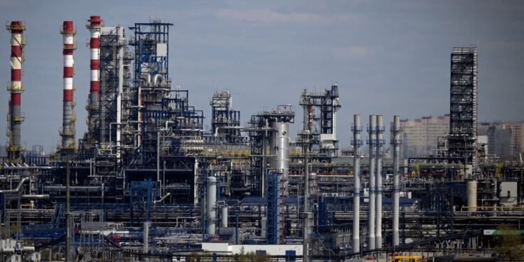 El gigante ruso Gazprom redujo aún más las entregas de gas a Francia