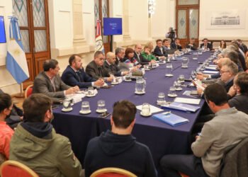 Perotti encabezó un encuentro de la Junta Provincial de Seguridad