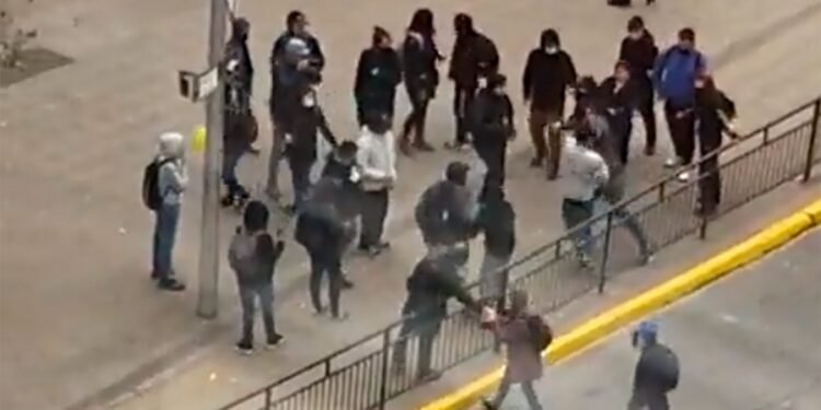 Agredieron al hermano del presidente de Chile