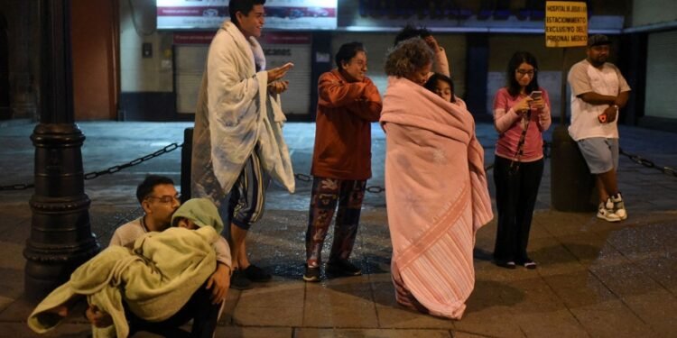 Un nuevo sismo sacudió México y dejó al menos dos muertos