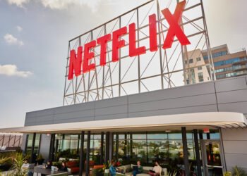 Netflix abandonaría los estrenos completos de temporadas de series