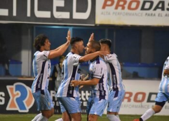 Atlético ganó otro partido fundamental para escapar al descenso