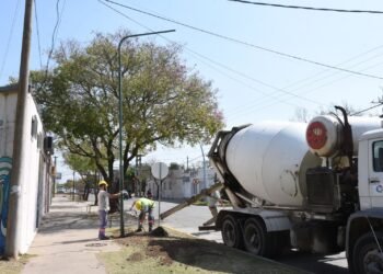 Comenzó la renovación de iluminación en Remedios de Escalada