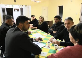 Foro de seguridad para vecinos de barrios Villa Dominga e Italia