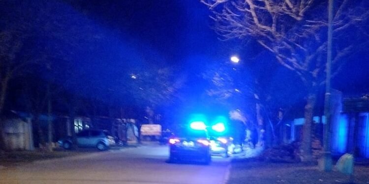 Se «desconocieron» en pleno picado y terminaron a las piñas