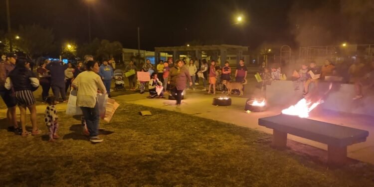 2 de Abril: se entregó el segundo sospechoso y la policía dio su versión de los incidentes