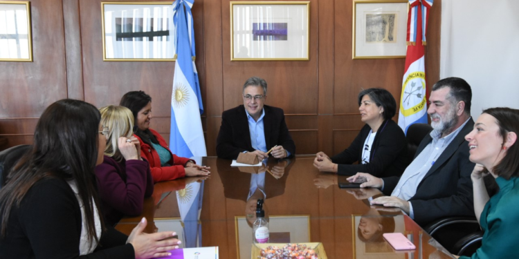 Castellano recibió a los padres de Micaela García