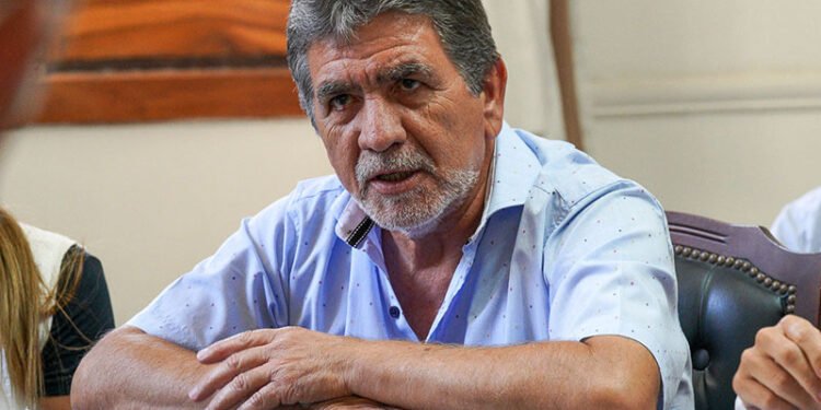 Tras la ruptura, vuelven a negociar los municipales con los intendentes