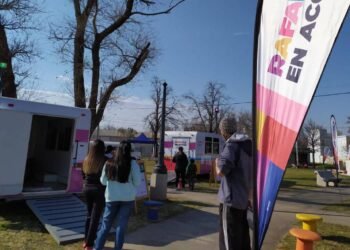 Rafaela en Acción permanecerá una semana más en la Plaza Italia