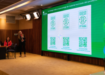 El INTI y ECOPLAS lanzaron la primera certificación del país para la conversión de plásticos reciclados en productos